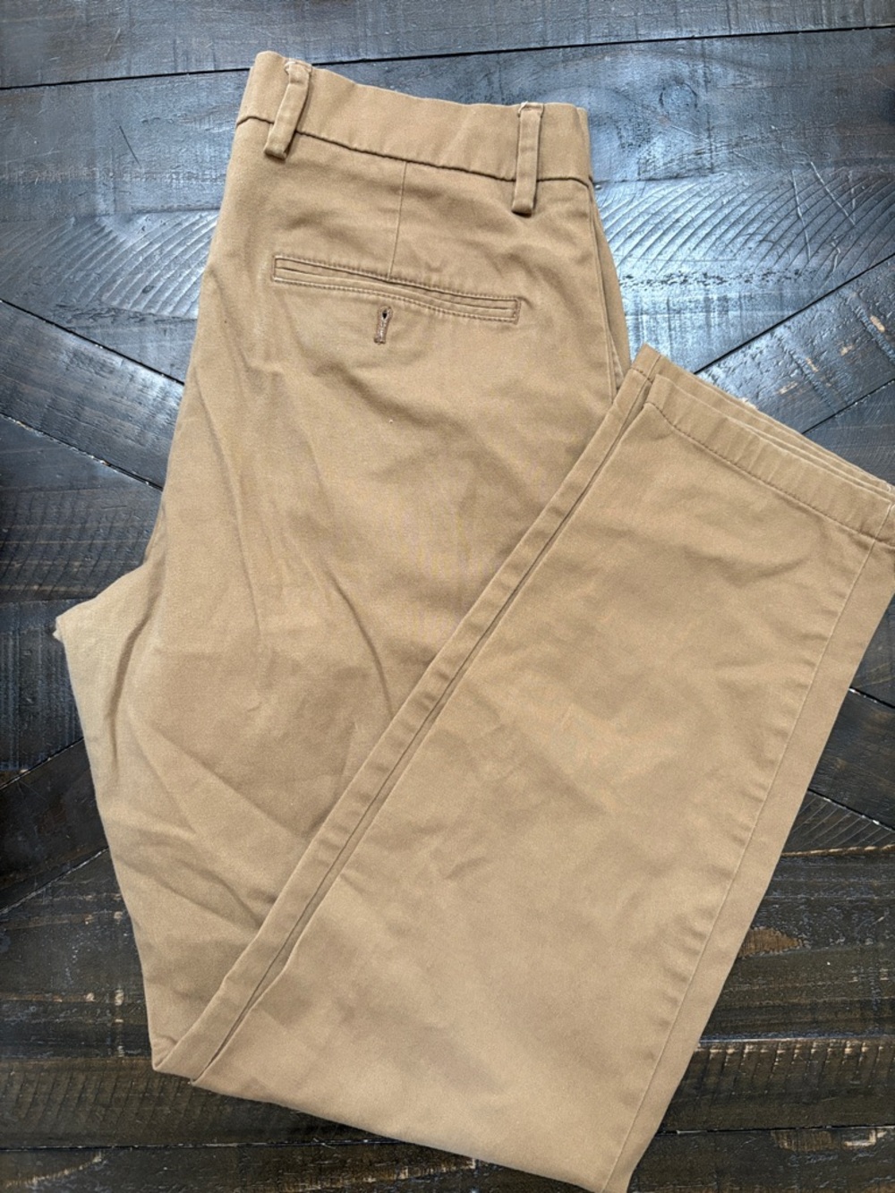 Old Navy Men's Khaki Straight Chinos - Light Tan